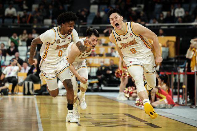 bob半岛体育官网-为什么我们不评选CBA最佳第六人？