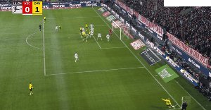 bob半岛体育官方网站-【德甲】桑乔造点马伦双响 多特蒙德4比0客胜科隆